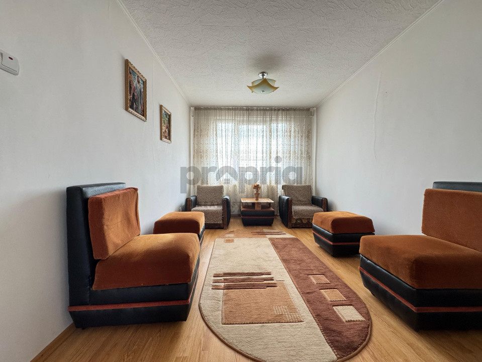Apartament 3 camere, decomandat, Str. Fanionului 25, Craiter