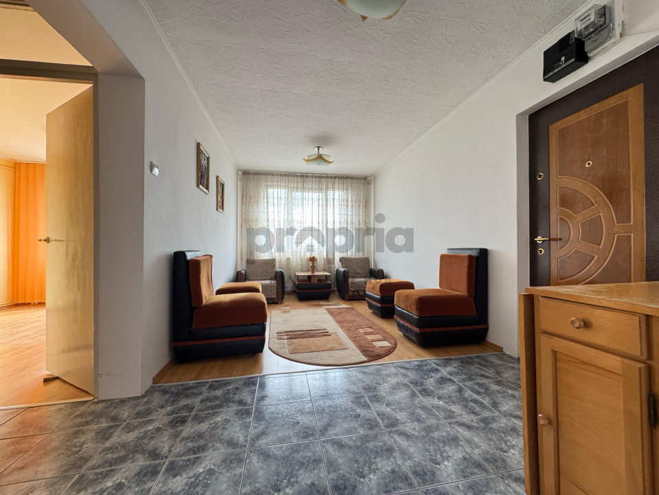 Apartament 3 camere, decomandat, Str. Fanionului 25, Craiter