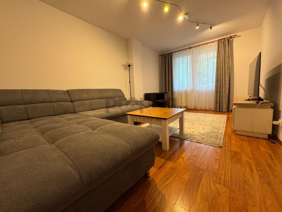 De închiriat: 3 Camere Decomandat | 70 m2 | Zona Griviței