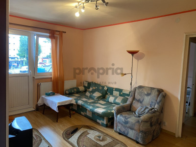 Apartament 3 camere de închiriat – Brașov, Cartier Astra