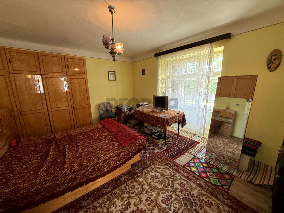 CASĂ LA ȚARĂ - 1149 MP TEREN | LA 8 KM DE VISCRI 