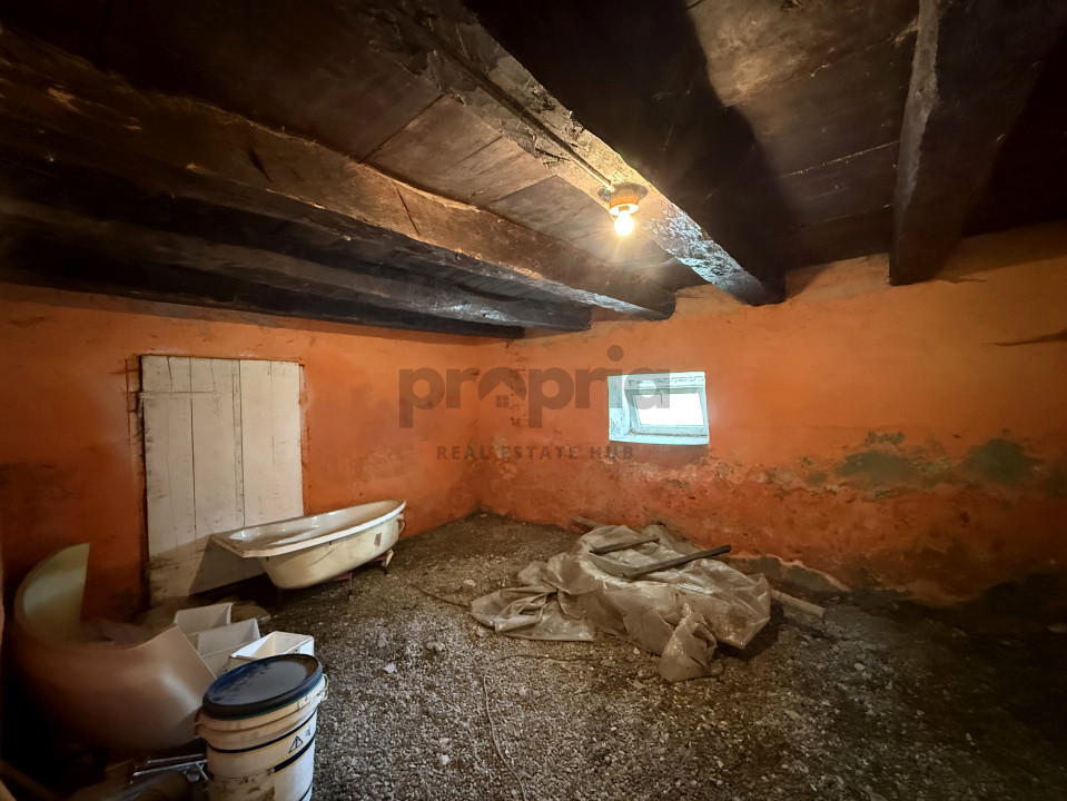 CASĂ LA ȚARĂ - 1149 MP TEREN | LA 8 KM DE VISCRI 