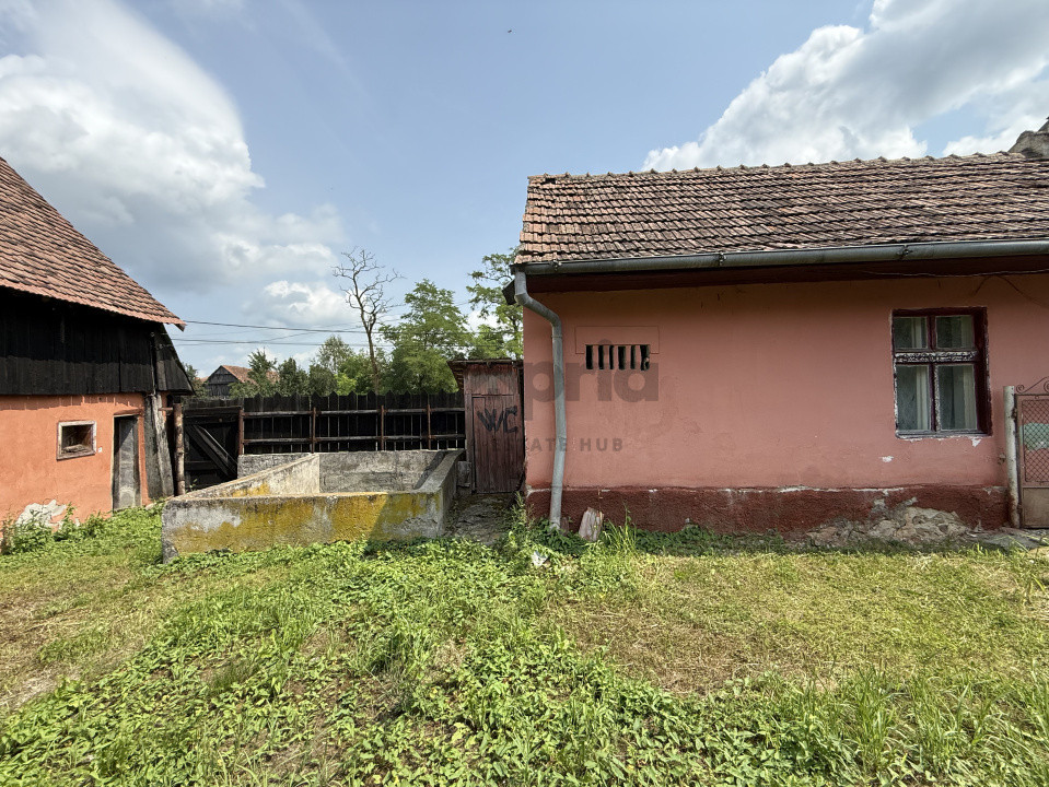 CASĂ LA ȚARĂ - 1149 MP TEREN | LA 8 KM DE VISCRI 